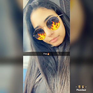 Meet your Posher, Vanessa